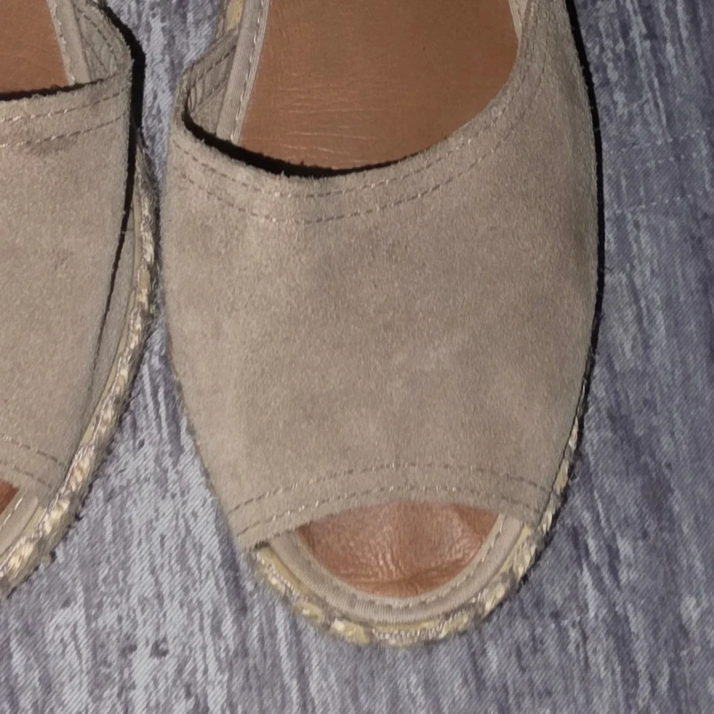 Verbenas adds flair detailing